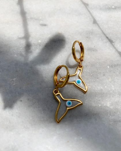 σκουλαρίκια ουρά φάλαινας